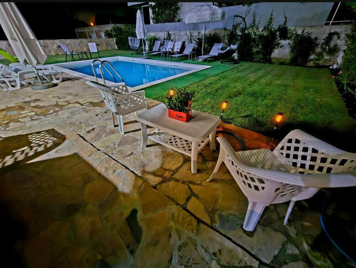 Kopernikus Apartments Ulcinj Luaran gambar