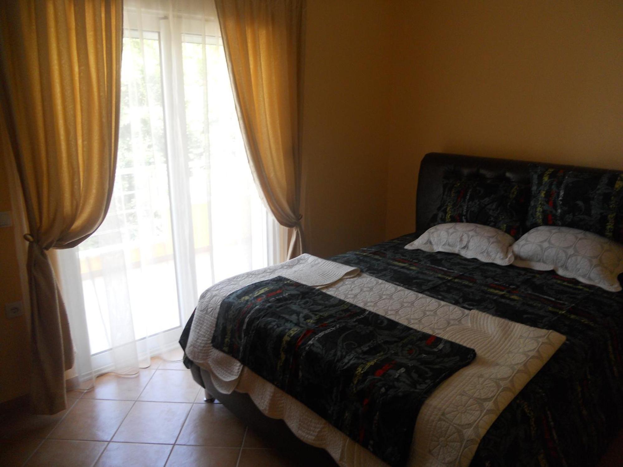 Kopernikus Apartments Ulcinj Luaran gambar