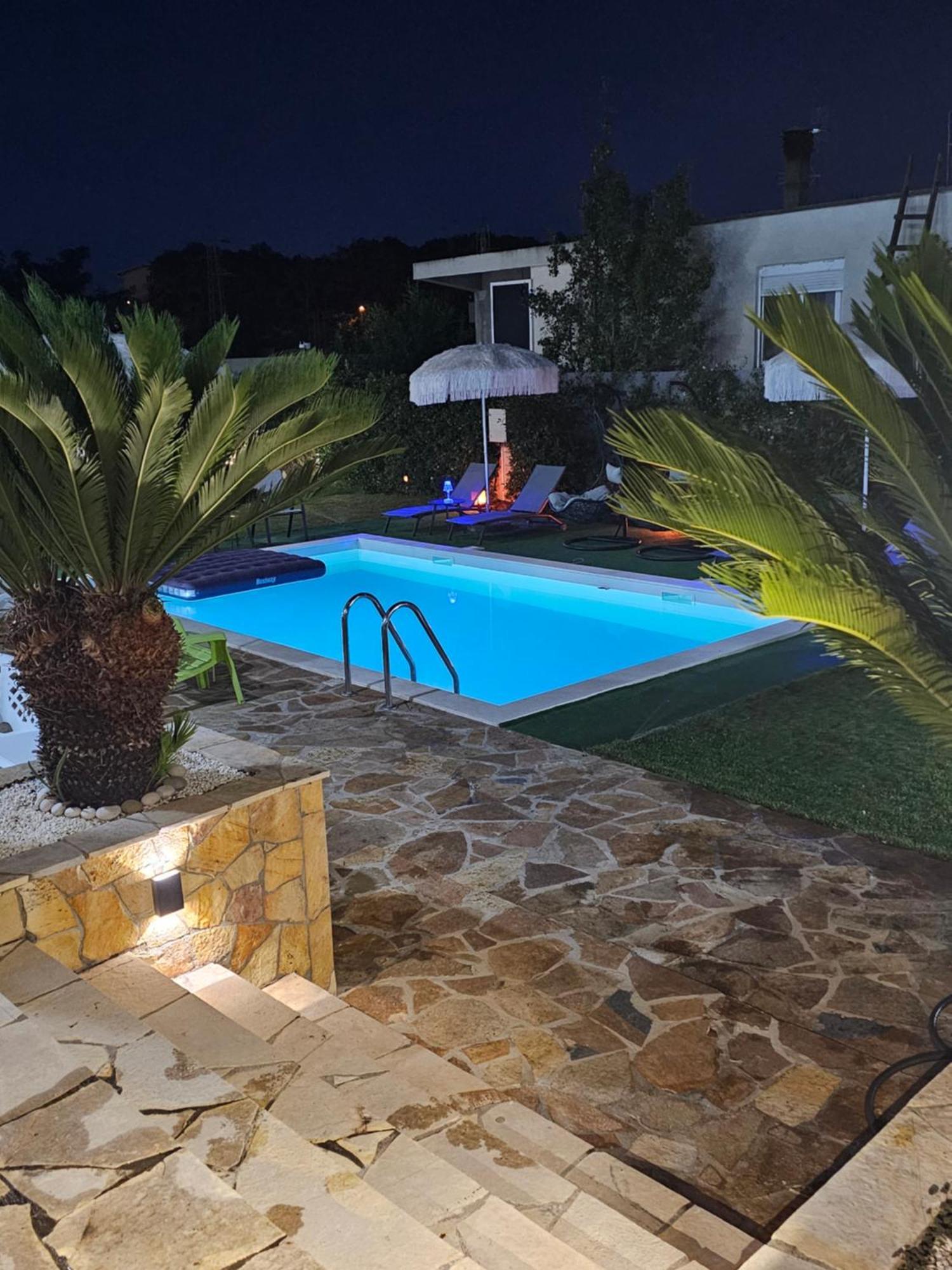Kopernikus Apartments Ulcinj Luaran gambar