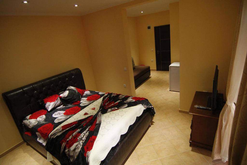 Kopernikus Apartments Ulcinj Bilik gambar