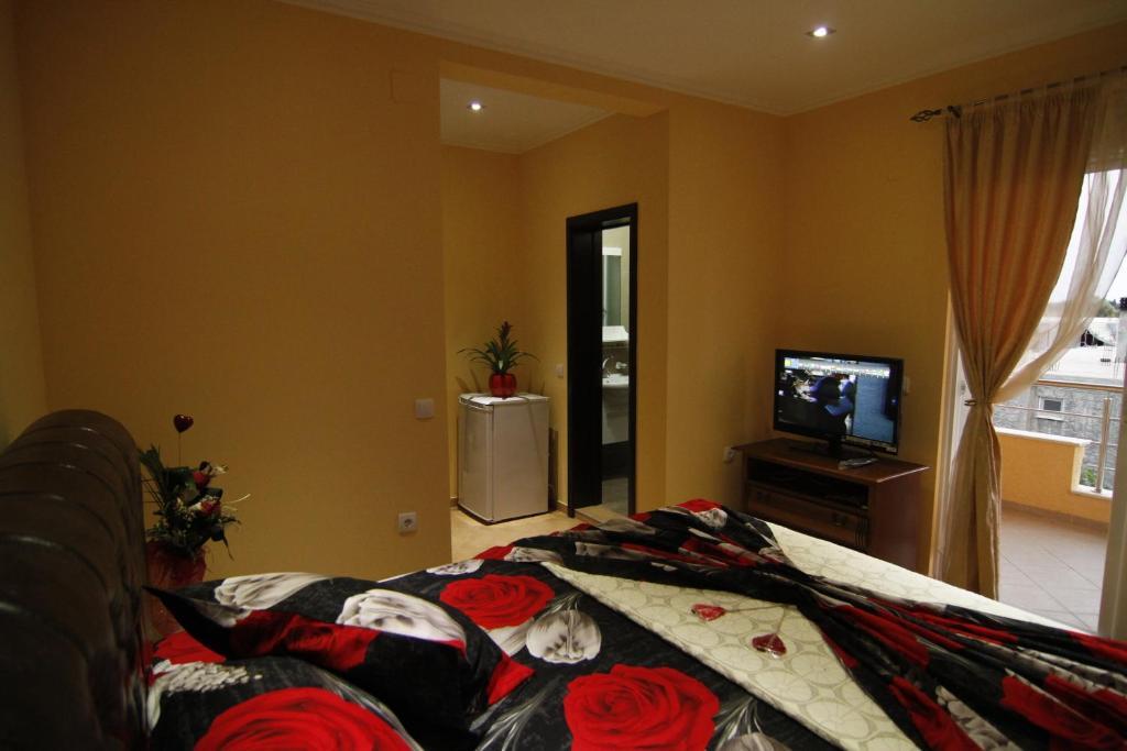Kopernikus Apartments Ulcinj Bilik gambar
