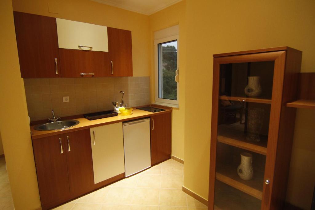 Kopernikus Apartments Ulcinj Bilik gambar
