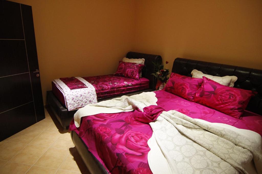 Kopernikus Apartments Ulcinj Bilik gambar